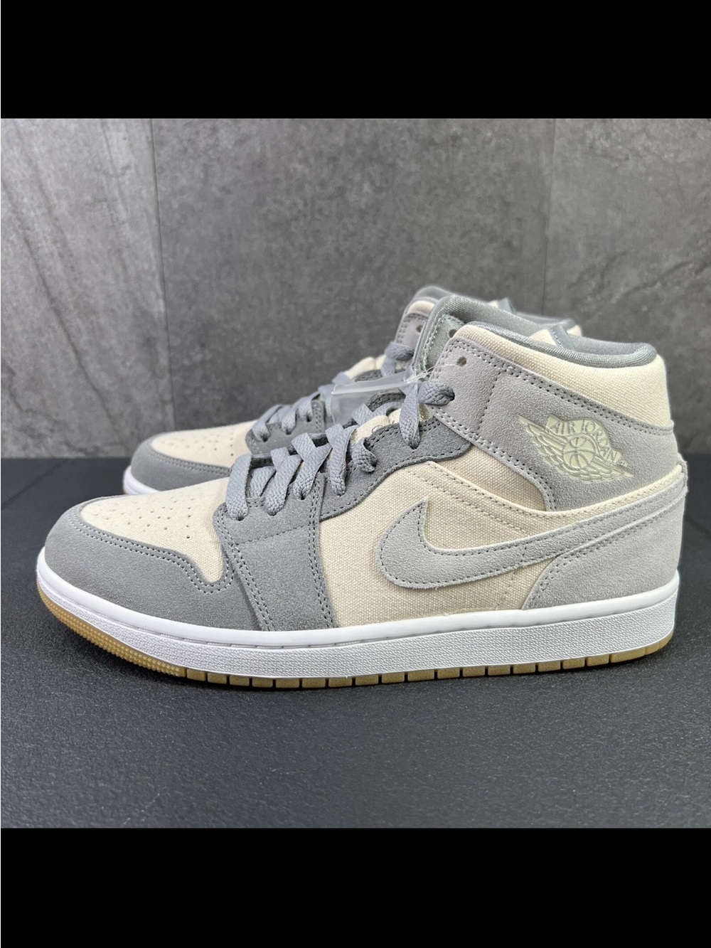 Nike Mid-Top Sneakers in Grey and Cream